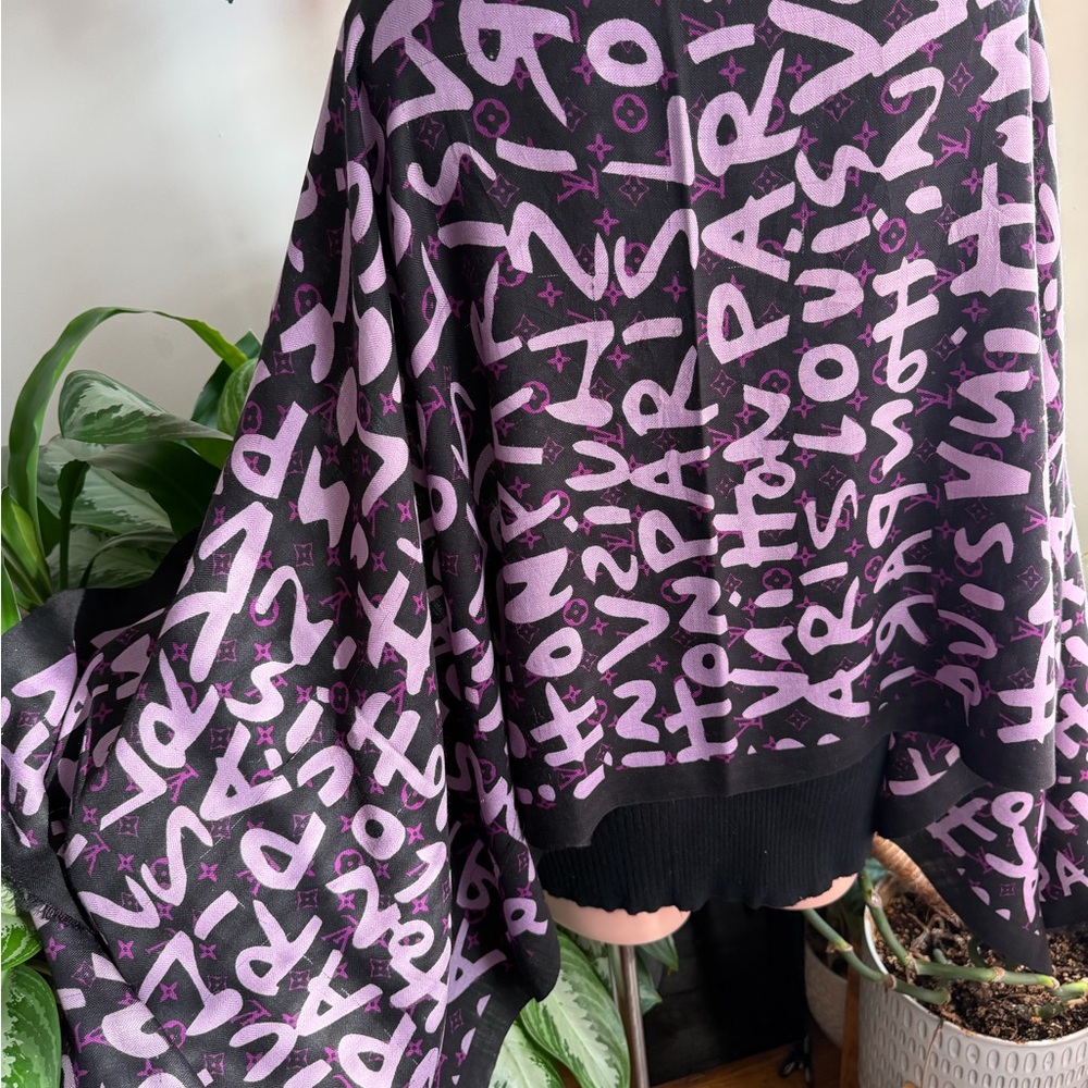 Louis Vuitton Black and Pink Graffiti Logo Scarf Wrap